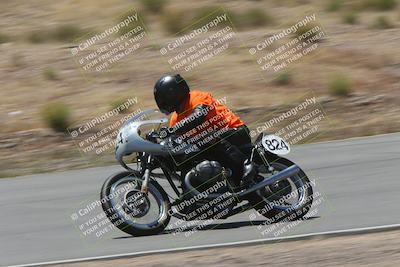 media/Apr-20-2025-AHRMA (Sun) [[393a79c373]]/Race/Group 5/Turn 4b/